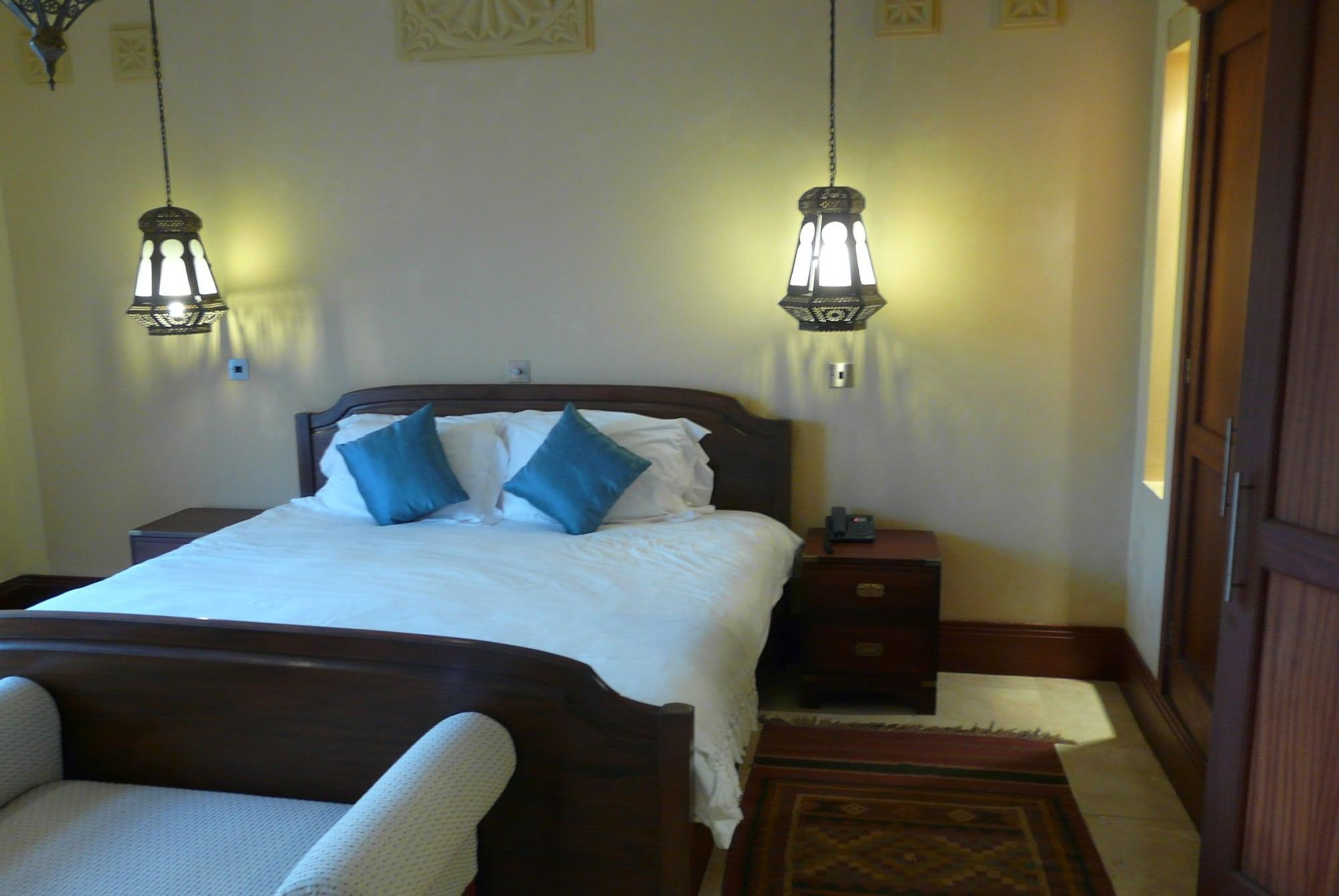 Cocoa Boutique Hotel - Your Kenyan Beachfront Bliss Mombasa Eksteriør billede