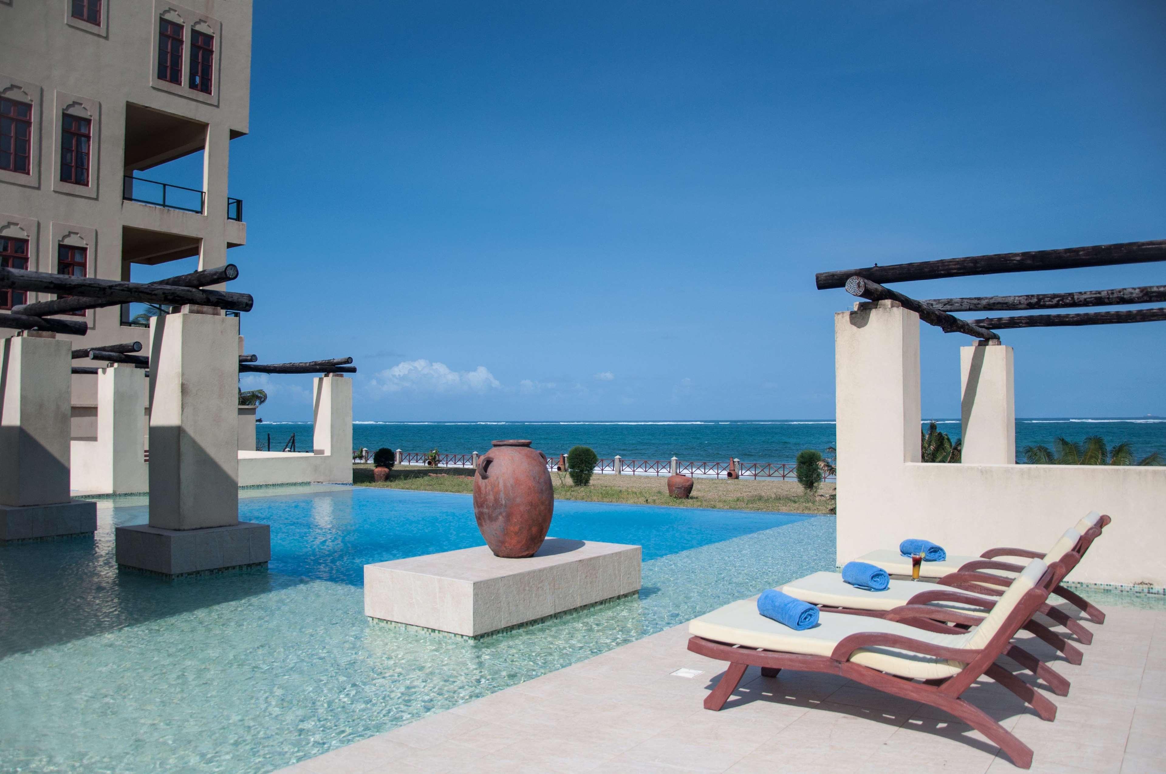 Cocoa Boutique Hotel - Your Kenyan Beachfront Bliss Mombasa Eksteriør billede