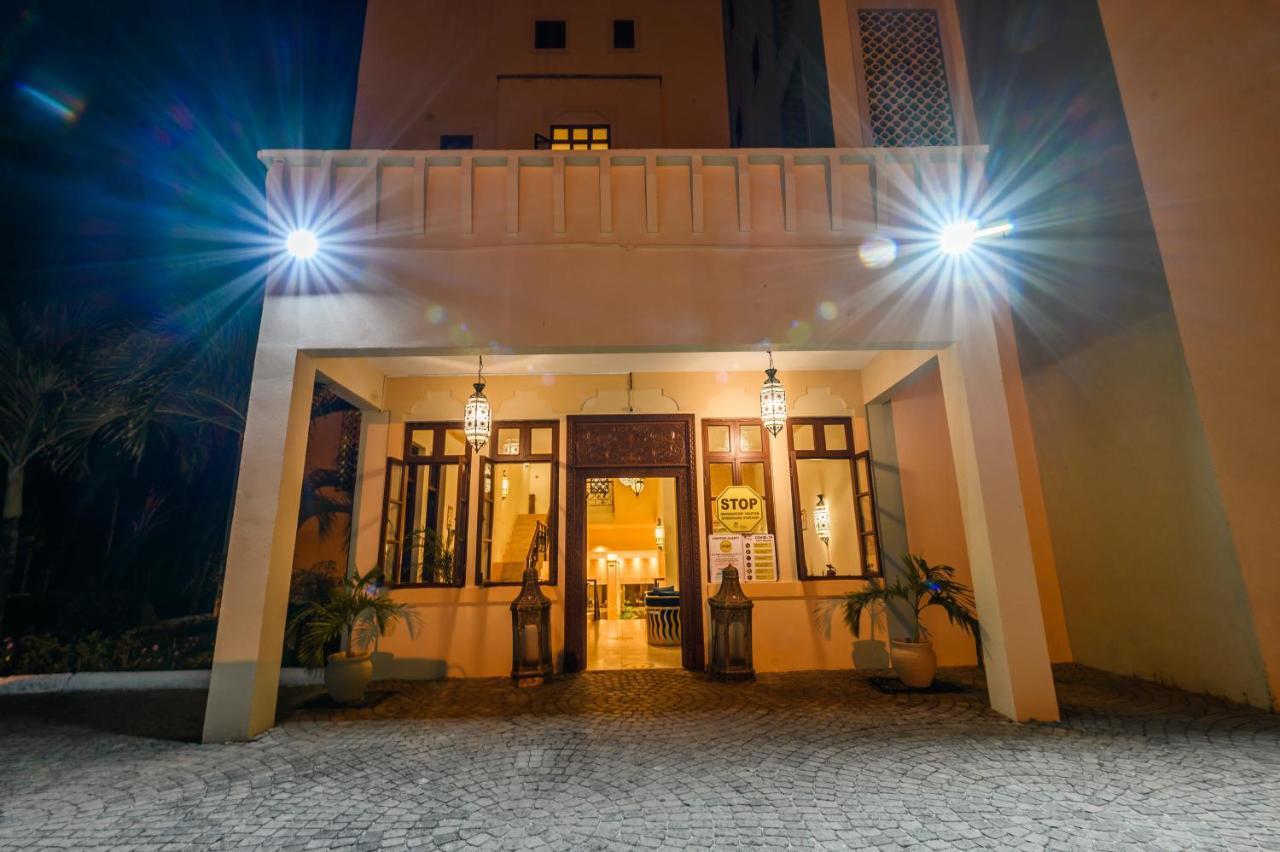 Cocoa Boutique Hotel - Your Kenyan Beachfront Bliss Mombasa Eksteriør billede