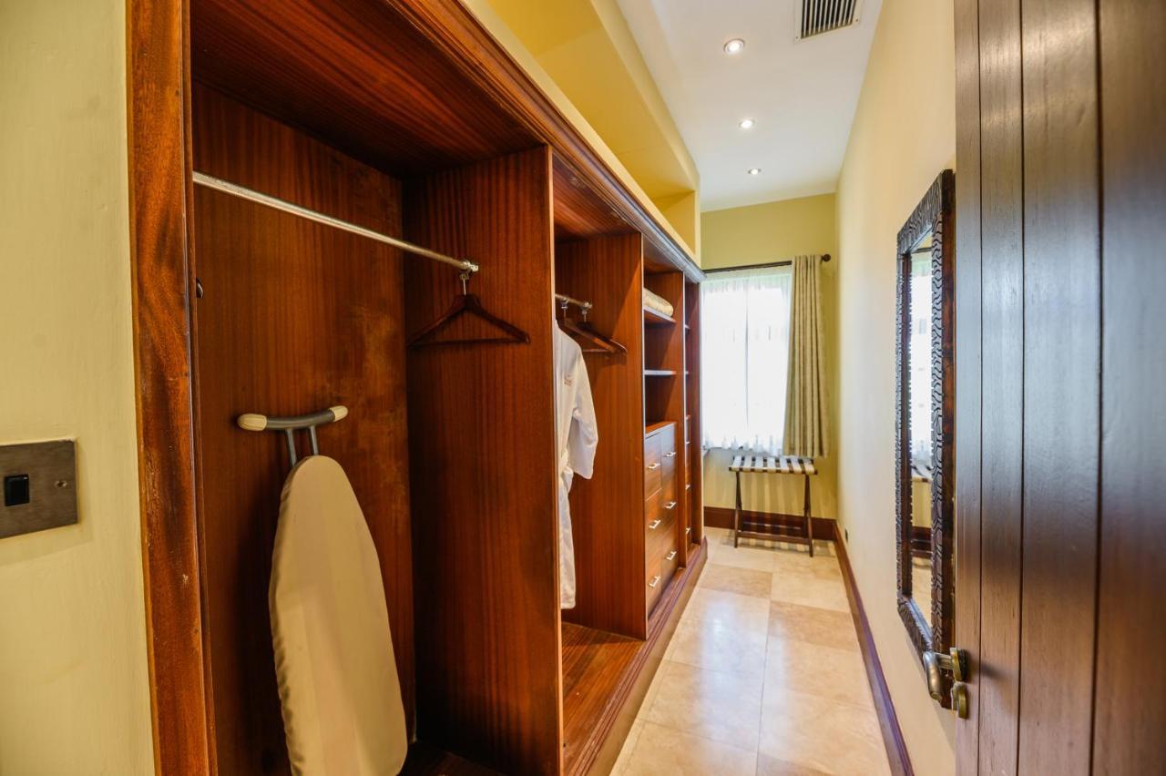 Cocoa Boutique Hotel - Your Kenyan Beachfront Bliss Mombasa Eksteriør billede