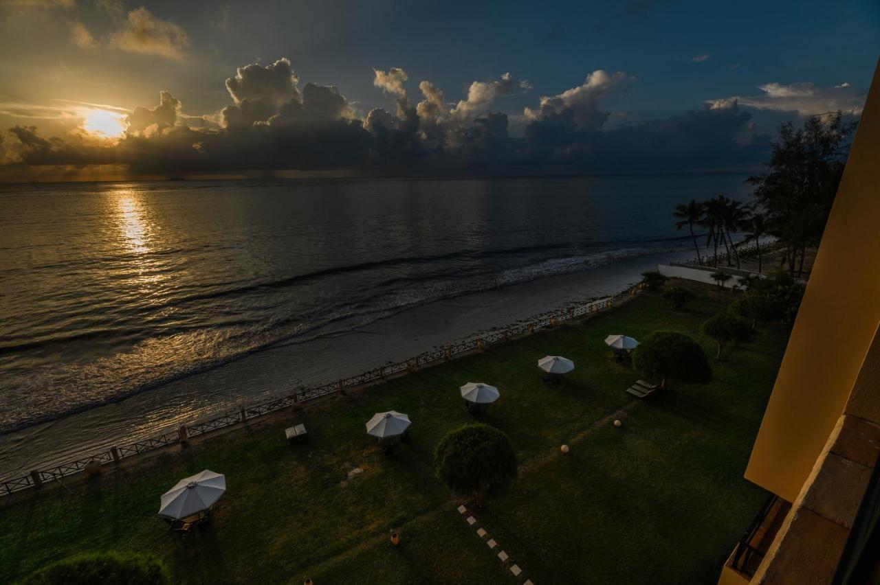 Cocoa Boutique Hotel - Your Kenyan Beachfront Bliss Mombasa Eksteriør billede