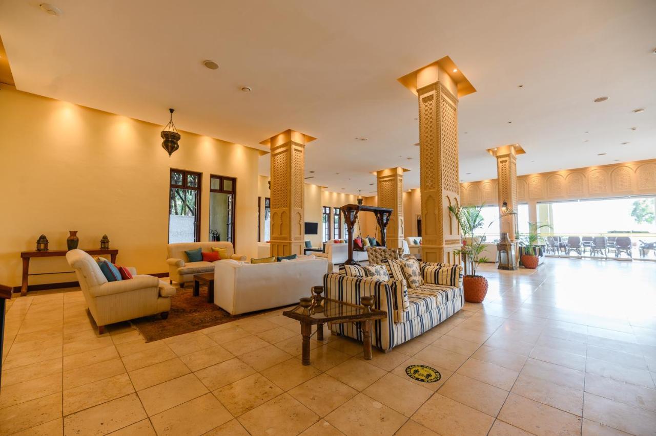 Cocoa Boutique Hotel - Your Kenyan Beachfront Bliss Mombasa Eksteriør billede