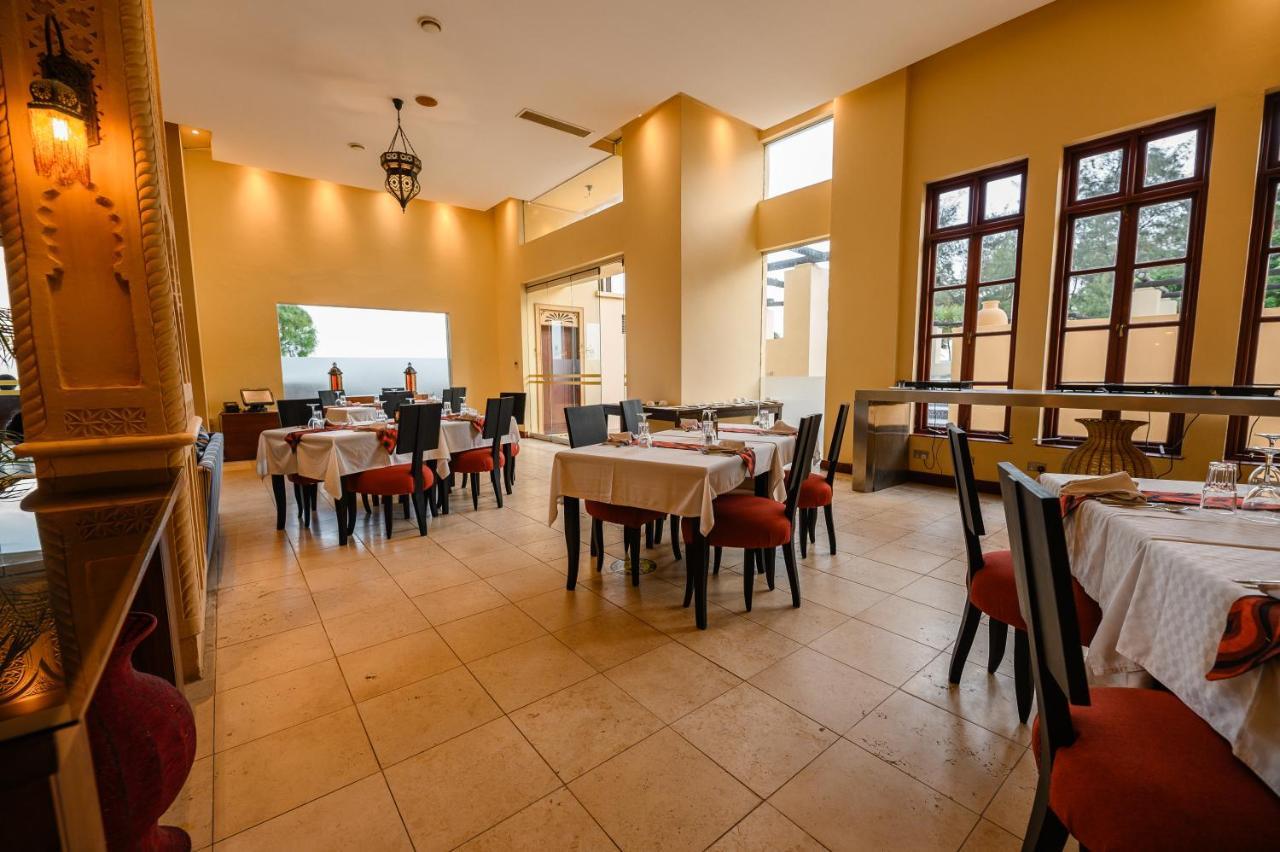Cocoa Boutique Hotel - Your Kenyan Beachfront Bliss Mombasa Eksteriør billede