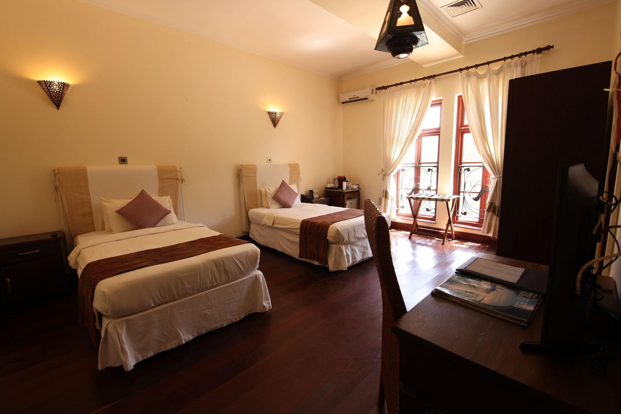 Cocoa Boutique Hotel - Your Kenyan Beachfront Bliss Mombasa Eksteriør billede